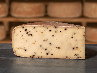 RACLETTE WITH WILD PEPPER | Mons Fromager Affineur MOF