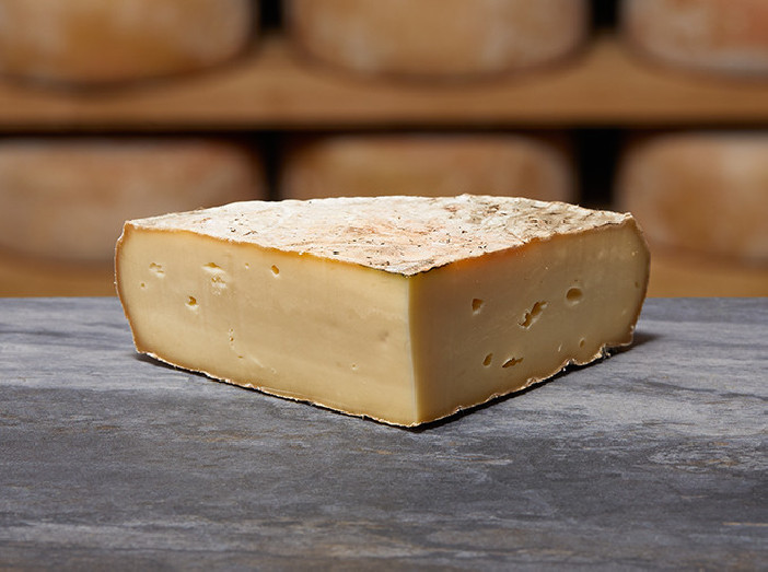 SAINT NECTAIRE Fermier Grand Classique AOP SAINT NECTAIRE Fermier Grand Classique AOP