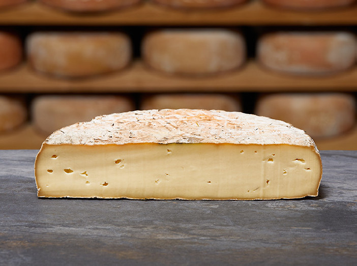 SAINT NECTAIRE FERMIER AOP| Mons Fromager Affineur MOF