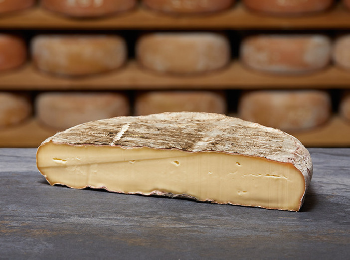 ST NECTAIRE Fermier Lait de Salers aop